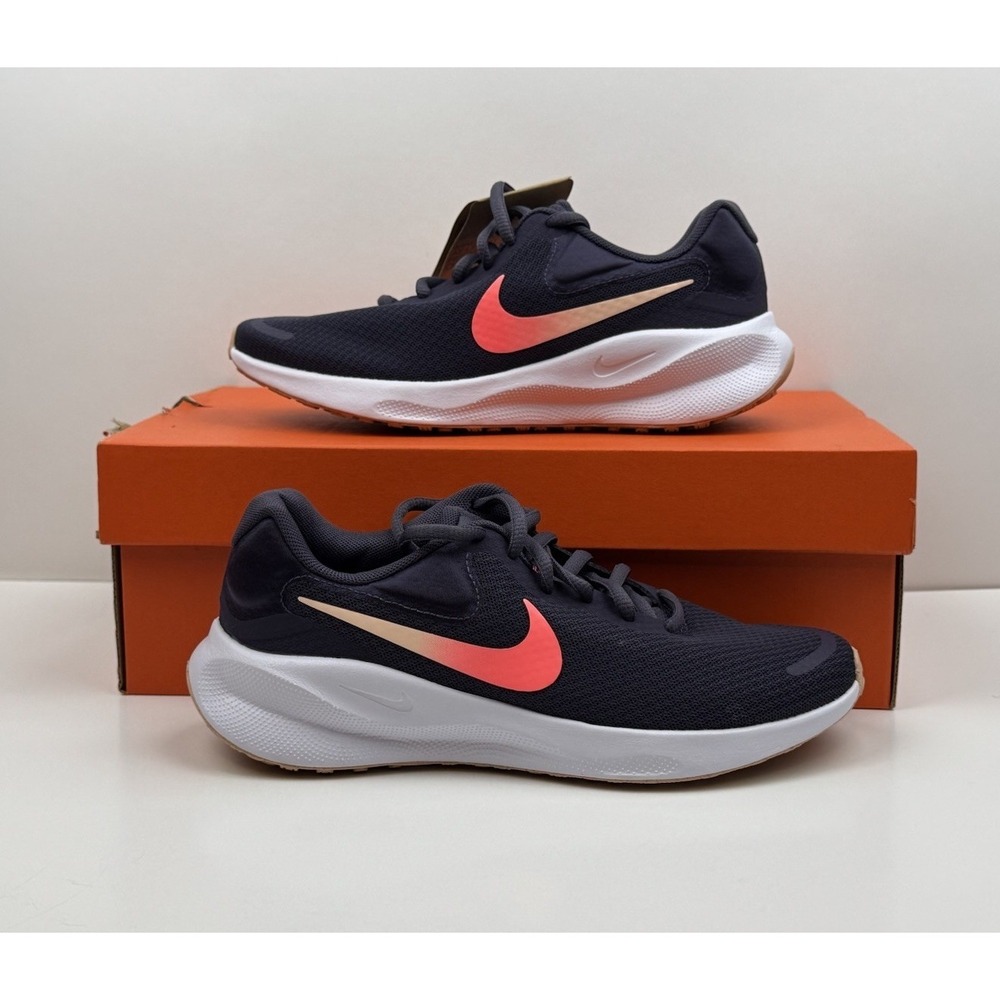 Nike Revolution 7 Running Shoes Women's Size 6 Dark Raisin/White FB2208-500